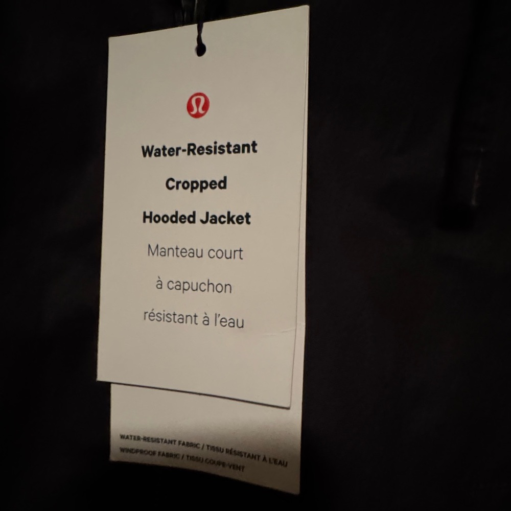 NWT Black Lululemon Water-Resistant Cropped Hooded Jacket - Picture 11 of 12